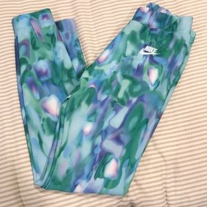 Nike leggings